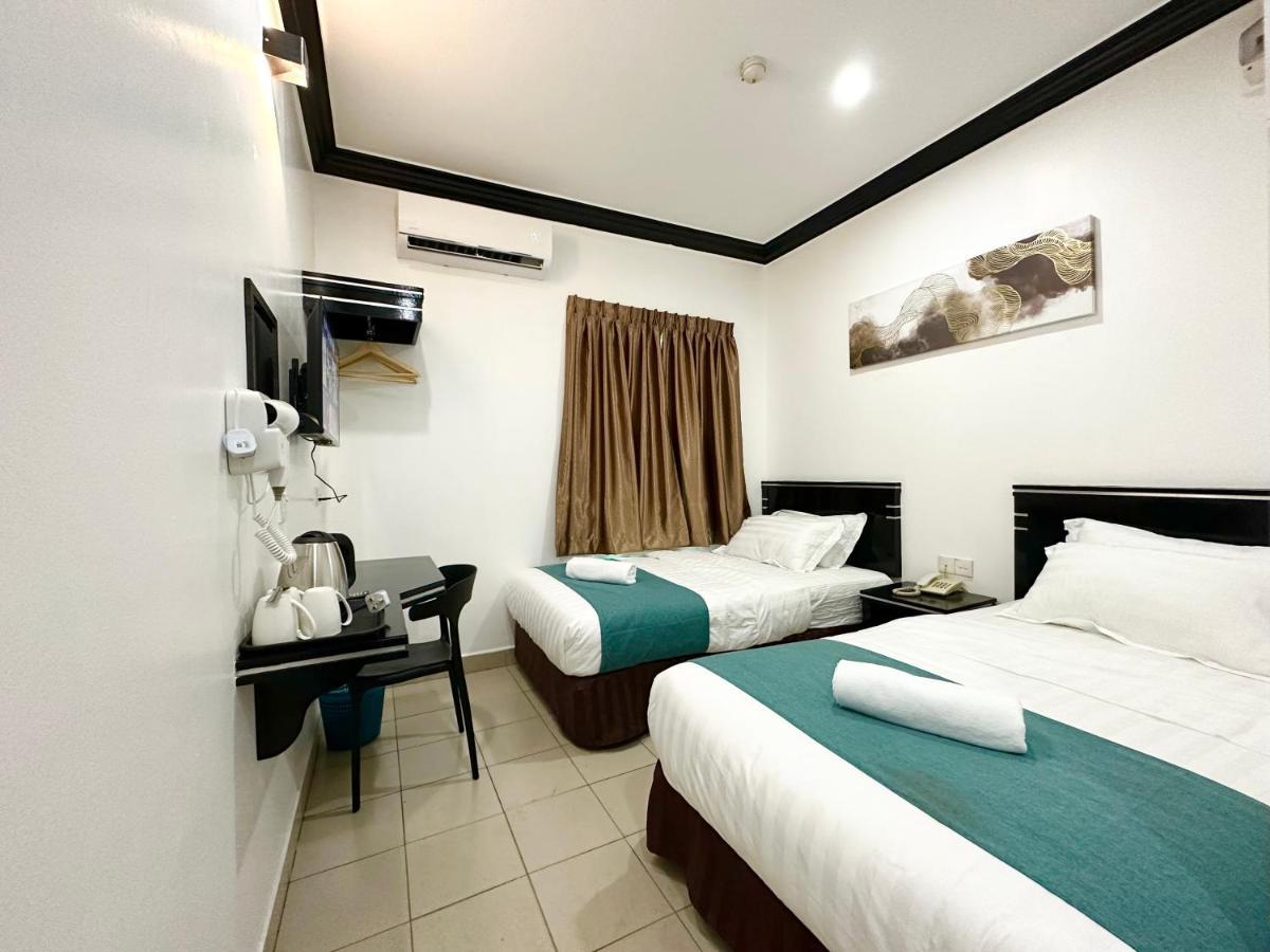 Hotel Tourist City Centre By Hotspot Essential Kota Kinabalu Esterno foto