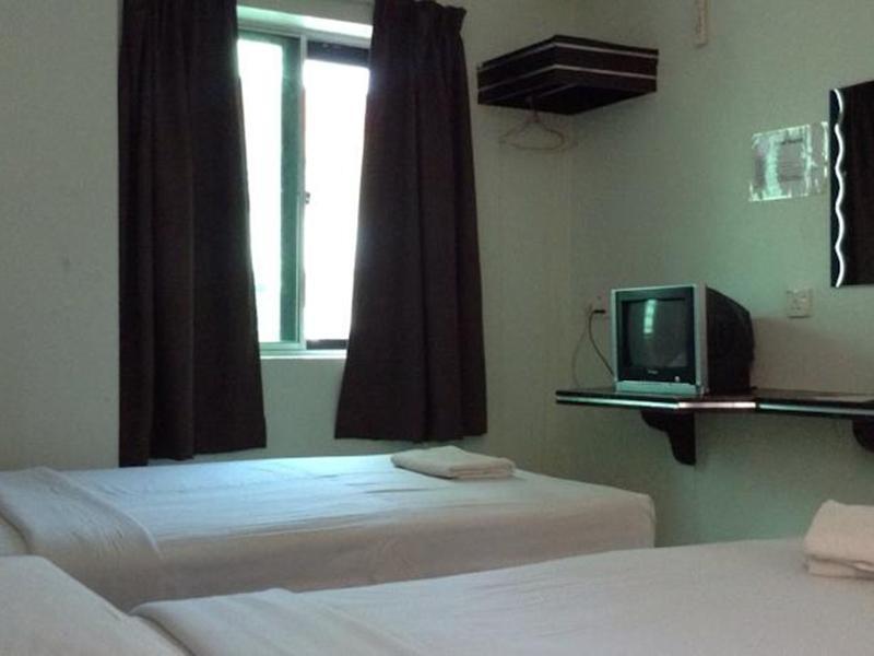 Hotel Tourist City Centre By Hotspot Essential Kota Kinabalu Esterno foto