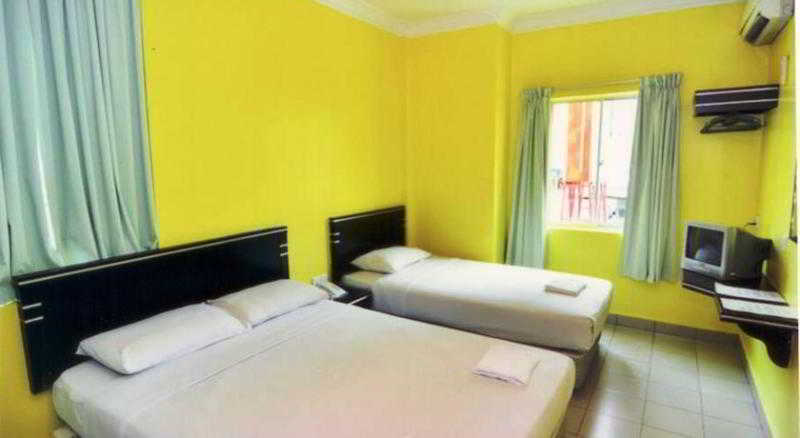 Hotel Tourist City Centre By Hotspot Essential Kota Kinabalu Esterno foto